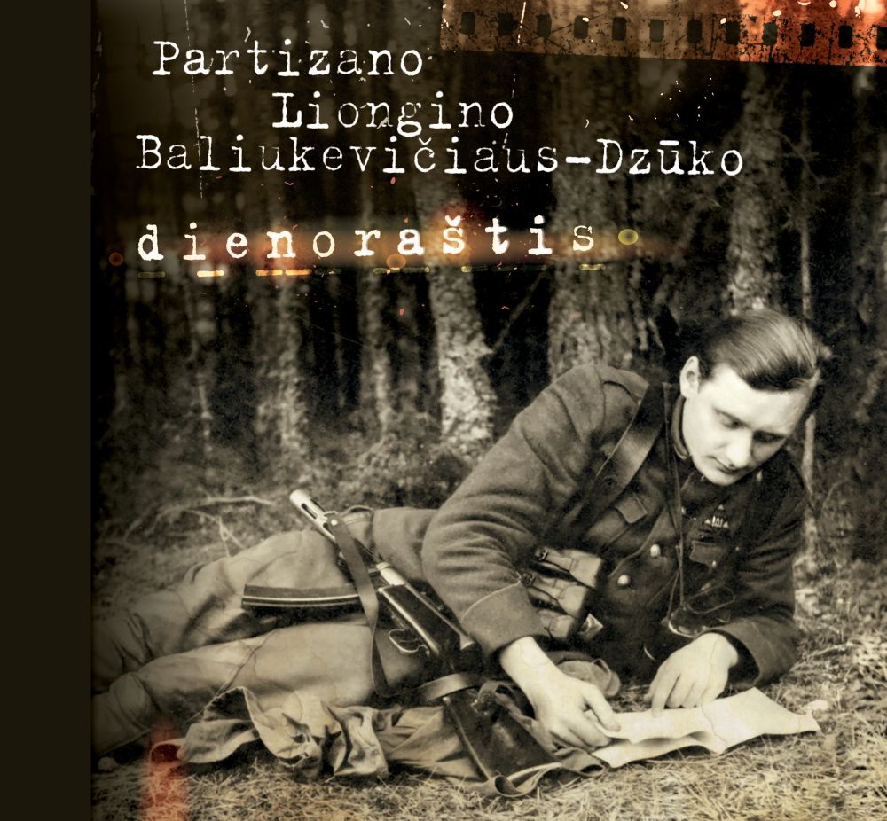 Knygos „Politiniai partijos kariai“ viršelis